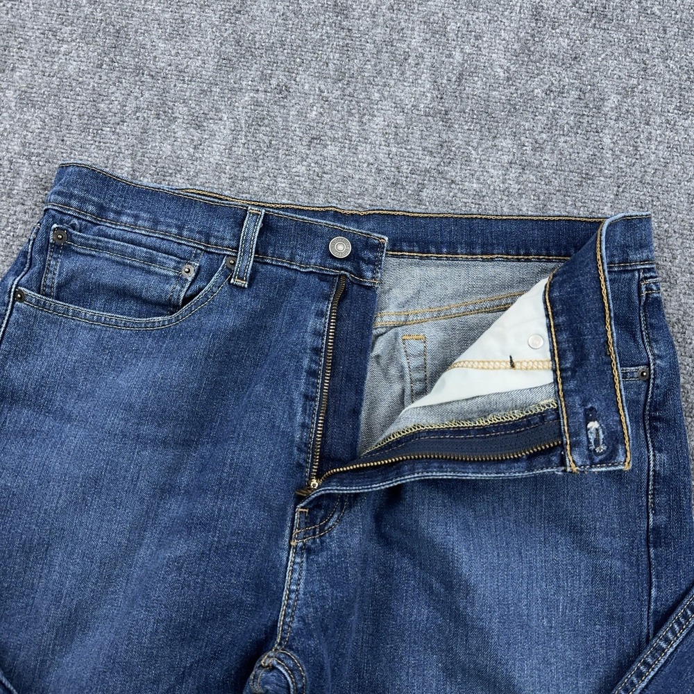 Levi's 505 Jeans Men's 36x30 Blue Straight Medium Wash Stretch Denim EUC - Picture 2 of 10